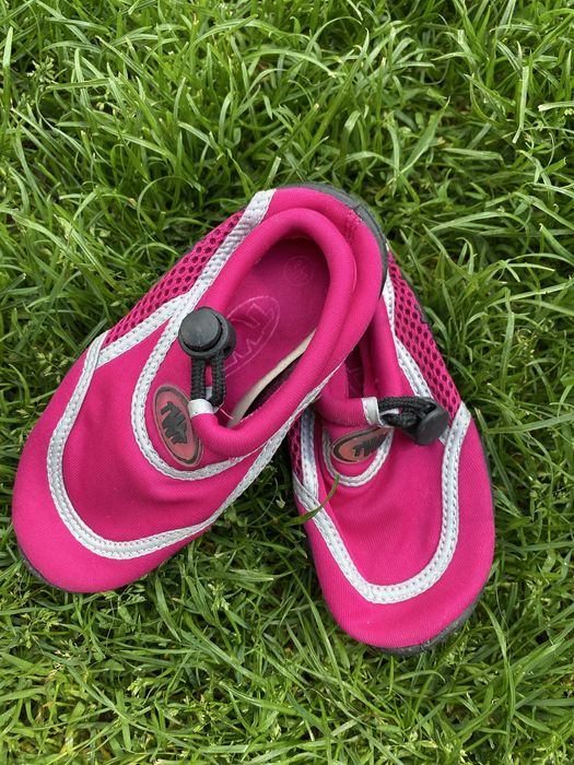 Buty do wody dla dziewczynki 27