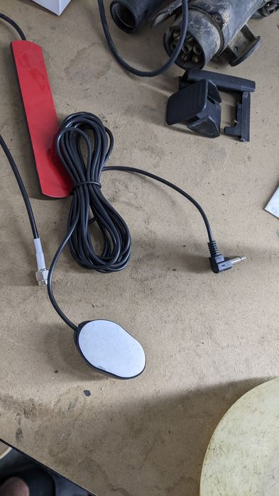 Антена для авто, підсилювач сигналу gps, інтернет, мікрофон