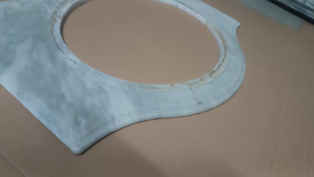 Mármore de móvel de casa de banho