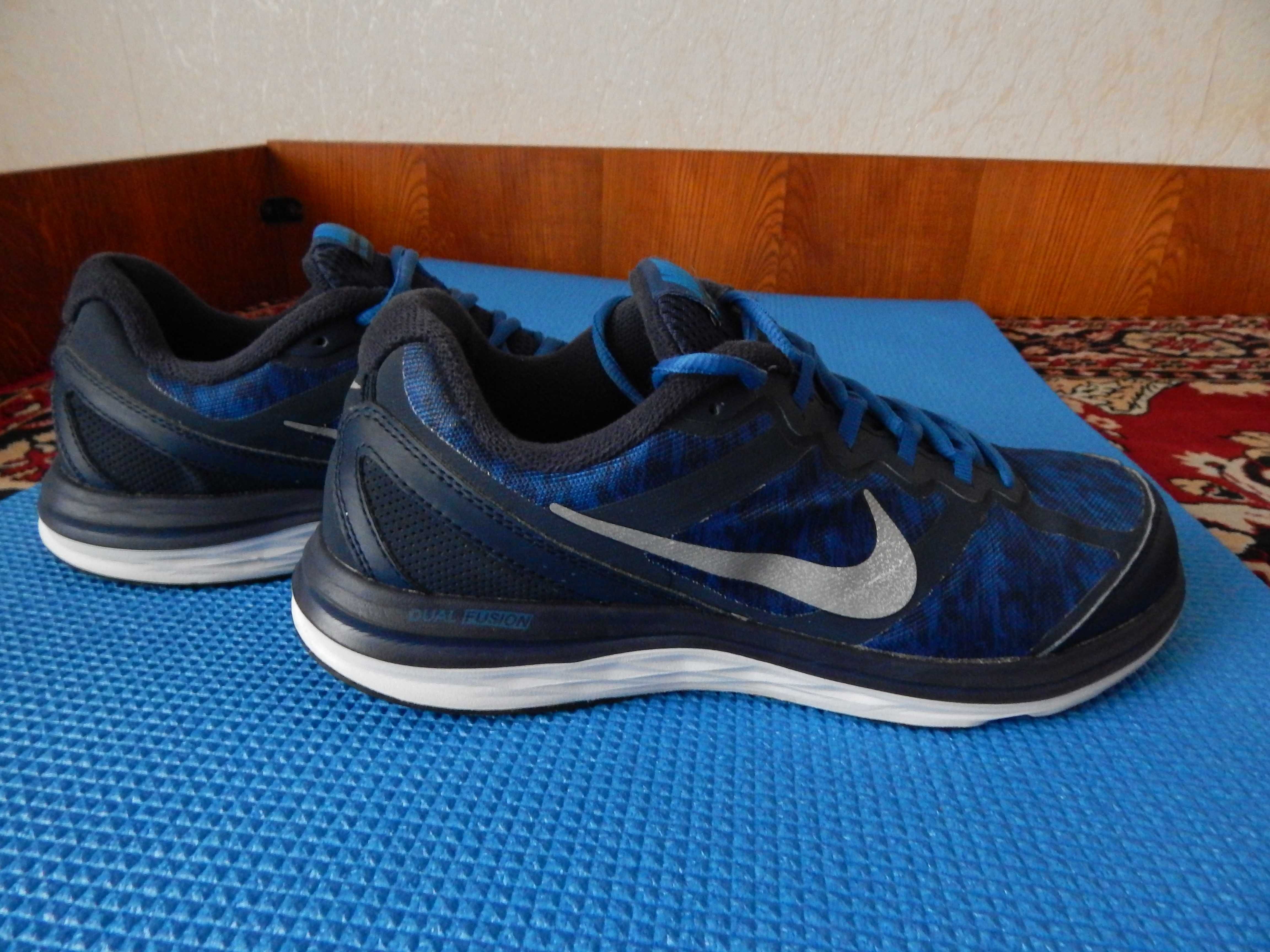 Nike dual fusion run 4 deals