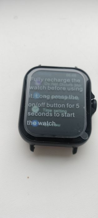 Продам смарт часи- новые.