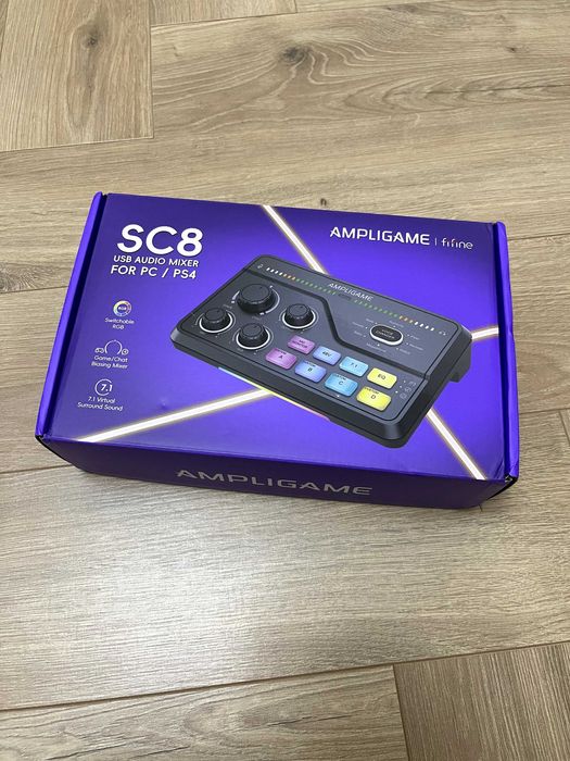 **JAK NOWY** Mikser audio FIFINE SC8 z oświetleniem RGB - OKAZJA