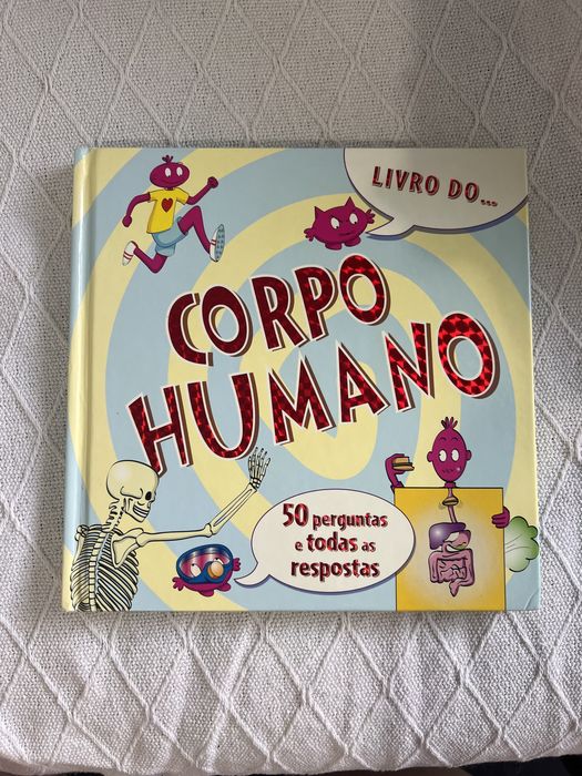 Livros infantis variados