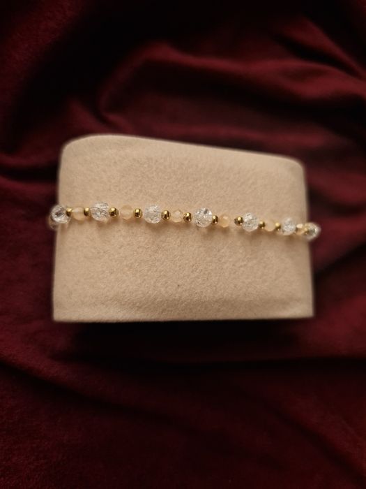 Bransoletka na gumce koraliki