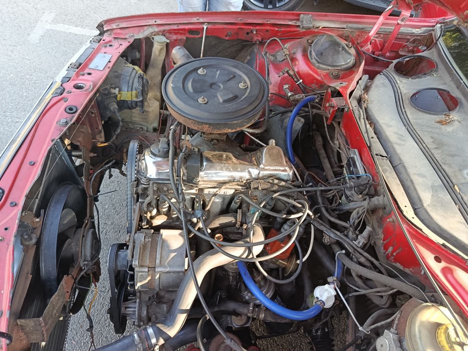 Ауді 100 с3 двигун 1.8