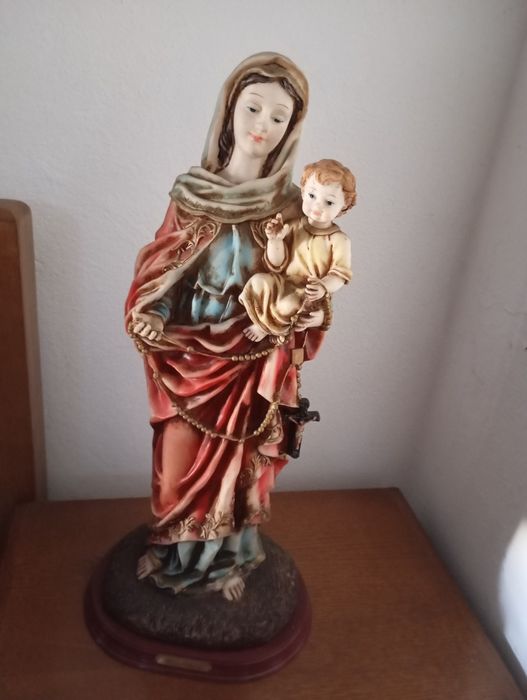 Estatuetas Milano Collection – relógios e arte sacra (27 a 50 cm)