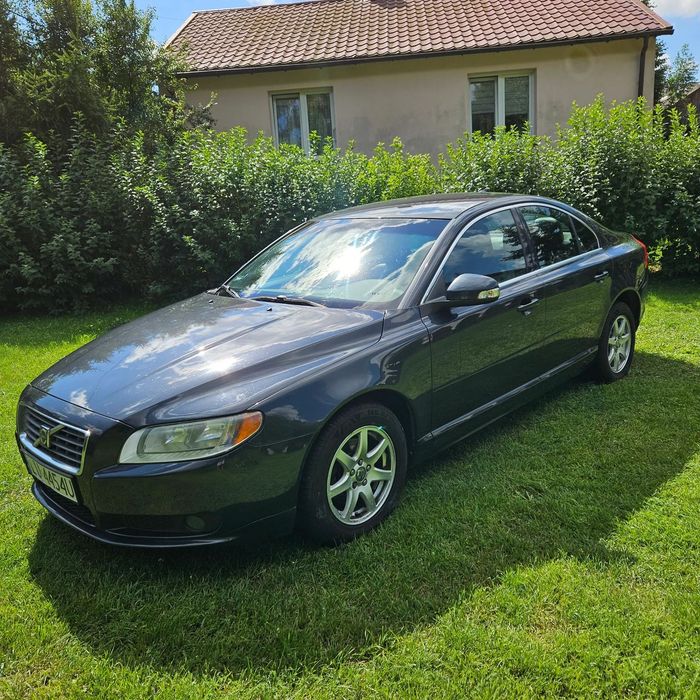 Volvo S80