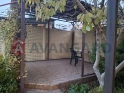 Продаж дому у Космічному мрні