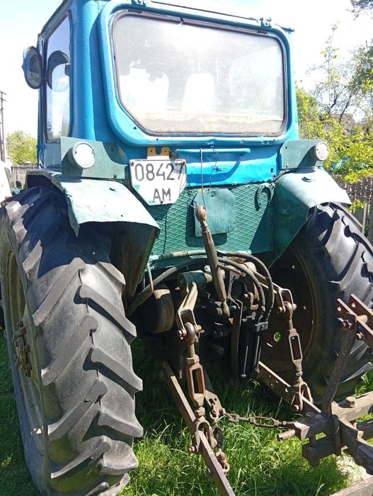 Продам трактор юмз