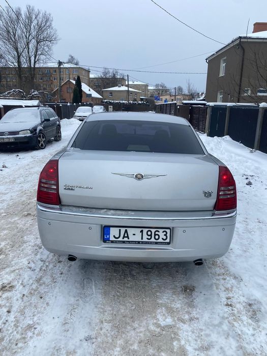 Chrysler 300C 3.0 диз.