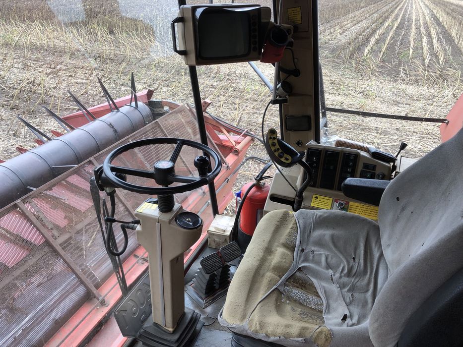 Продам комбайн Massey ferguson 38