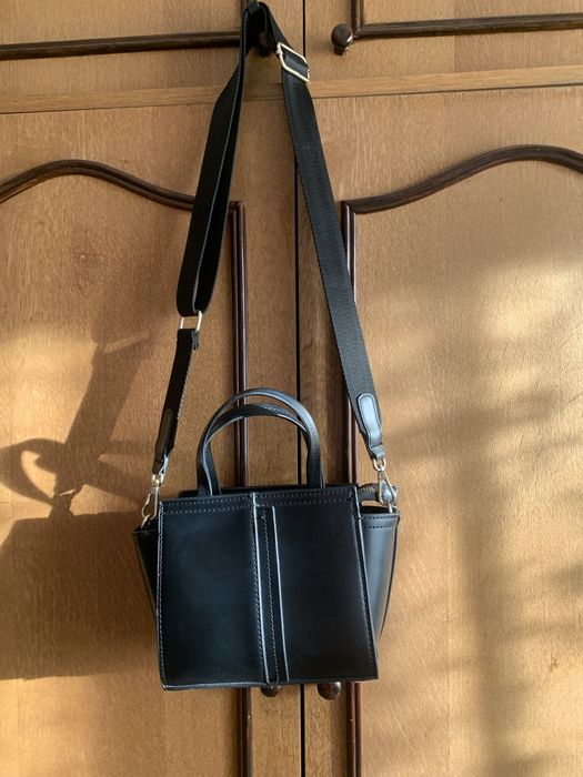 Продам сумочки різні