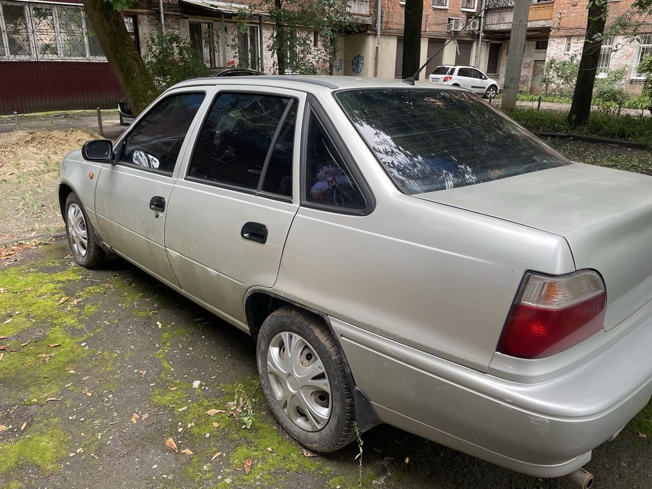 Дэу Нексия 2008 г. в.