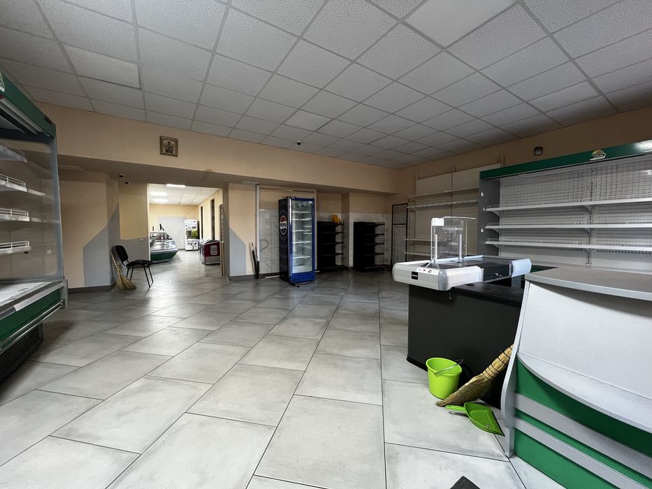 Здам приміщення вул. Хмельницького.