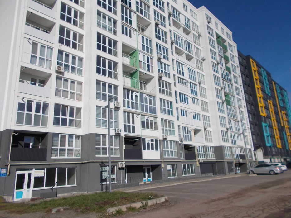 Продам кв-ру 44\21\12 м2 з індивід-им газовим опаленням місто Чернігів