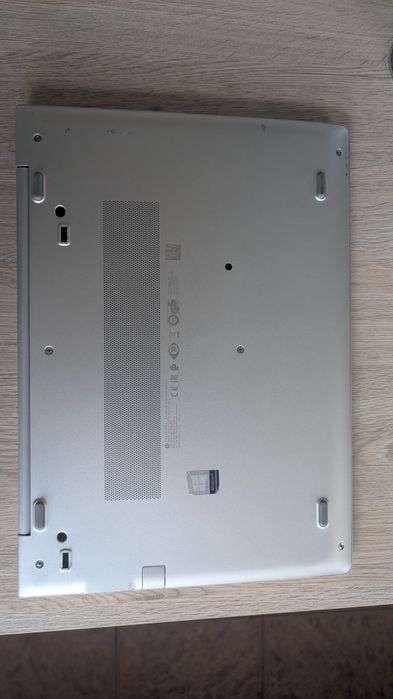 HP EliteBook (14")