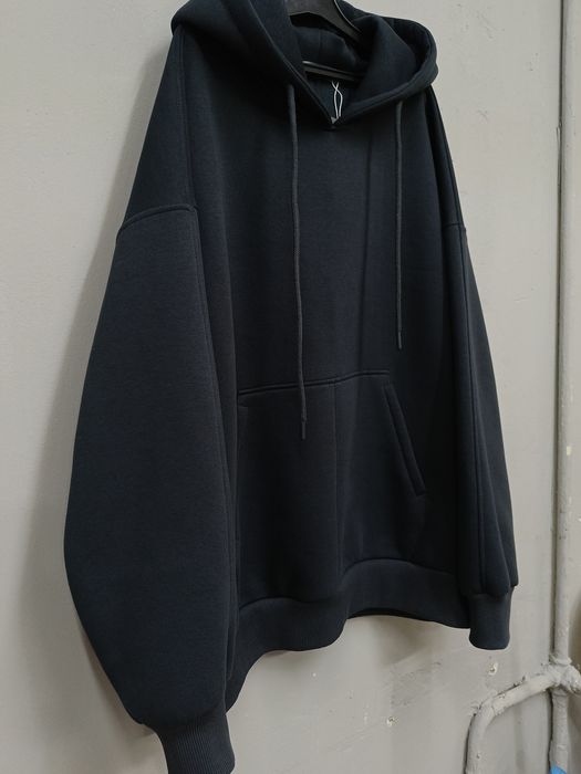 Подовжене худі вільного крою