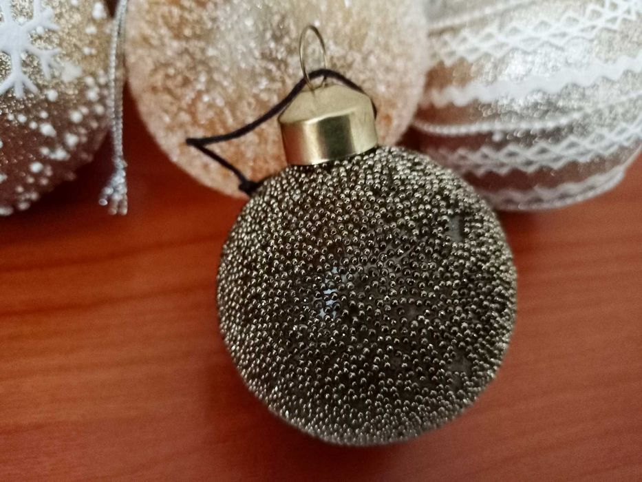 Enfeites de Natal em Tons Creme