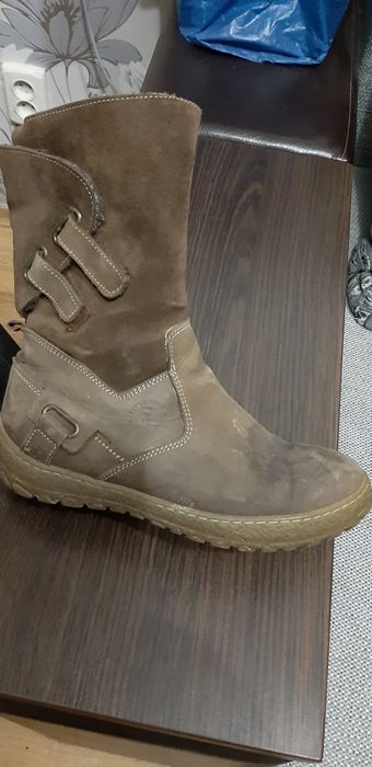 Продам тёплые сапожки