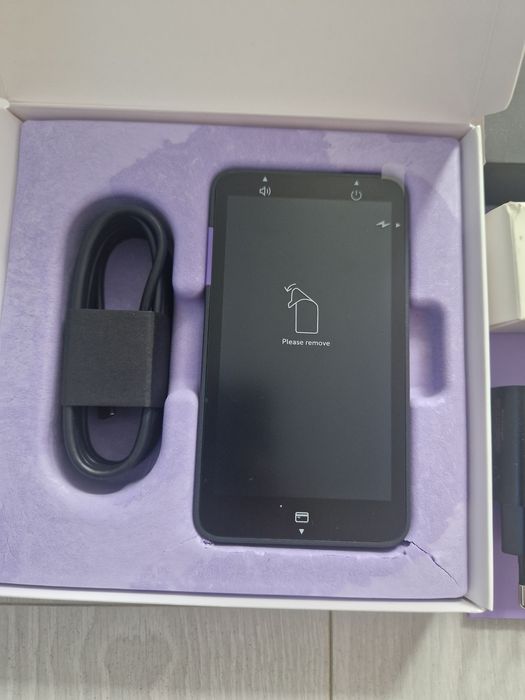 Zattle terminal płatniczy nowy z ładowarką