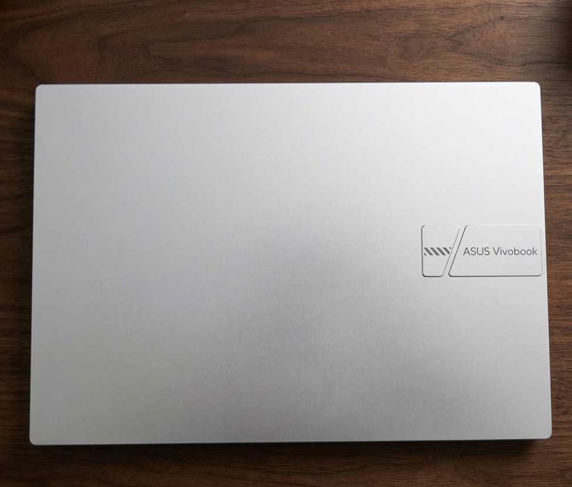 ASUS VivoBook 16" | Intel Core i5 | 16GB RAM | SSD 512GB | Excelente Estado