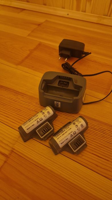 Акумуляторний віконний пилосос  Karcher WVP 10