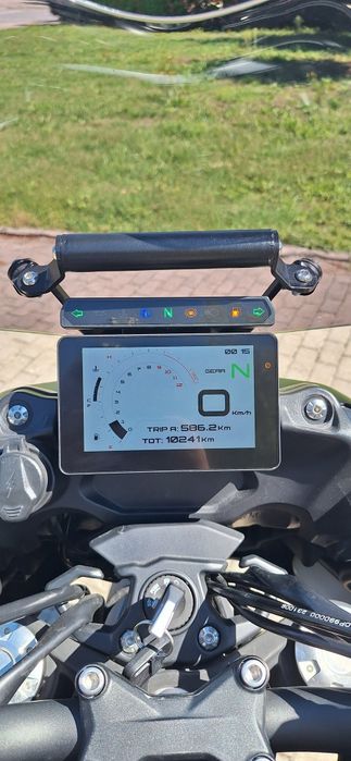 Benelli TRK 702X