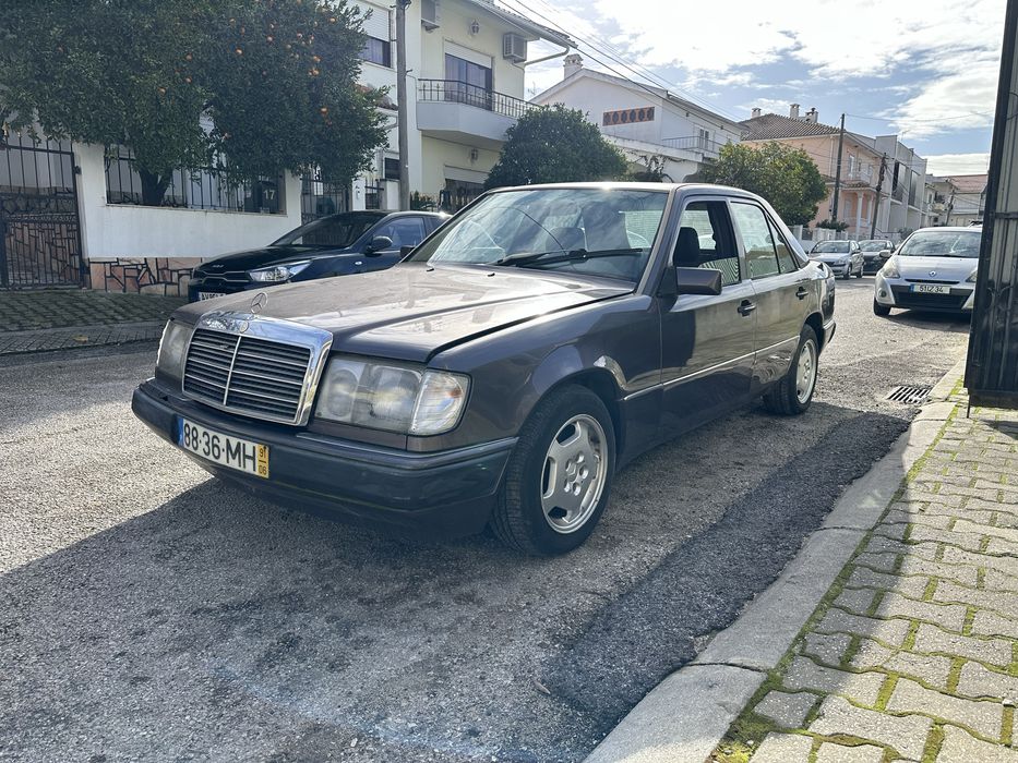 Mercedes 200D bom estado