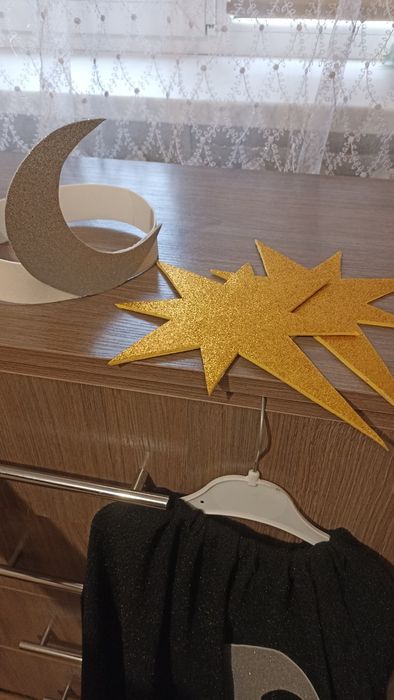 Карнавальні костюми