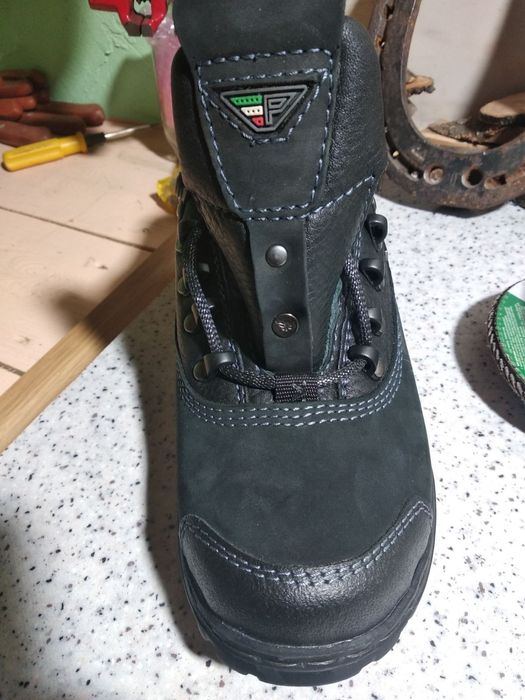 Ботинки демисезонные