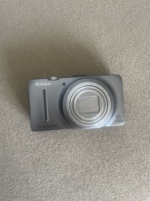 Nikon COOLPIX S9300