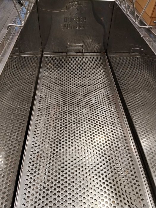 Stół do odsklepiania