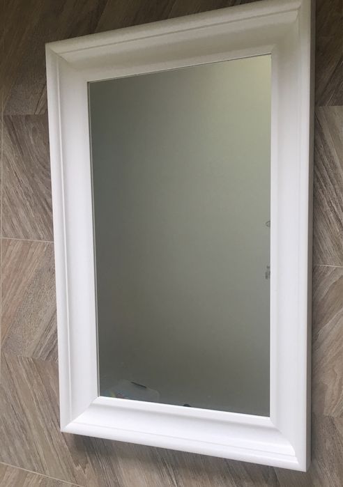 Białe lustro Ikea 60 na 90 cm