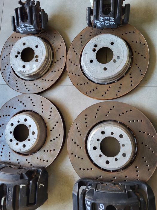 Zaciski Tarcze Hamulcowe bmw m5 e60 m6 e63 e64 v10 507km Przód Tył