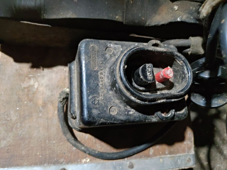 Електротертка для яблук з двигуном