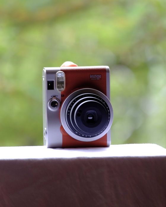 Aparat natychmiastowy brązowy Fujifilm Instax Mini 90 Neo Classic brąz