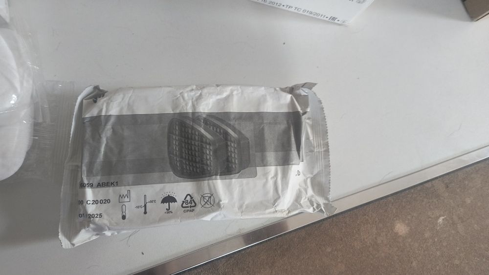 Maska pelnotwarzowa 3m 6900 plus filtry i pady.