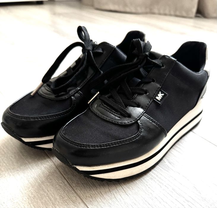 Кросівки Michael Kors