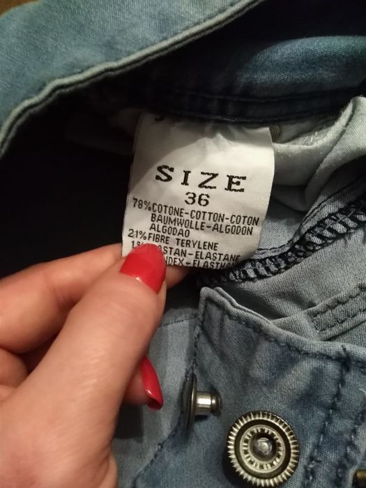 Spodnie dżinsowe, biodrówki