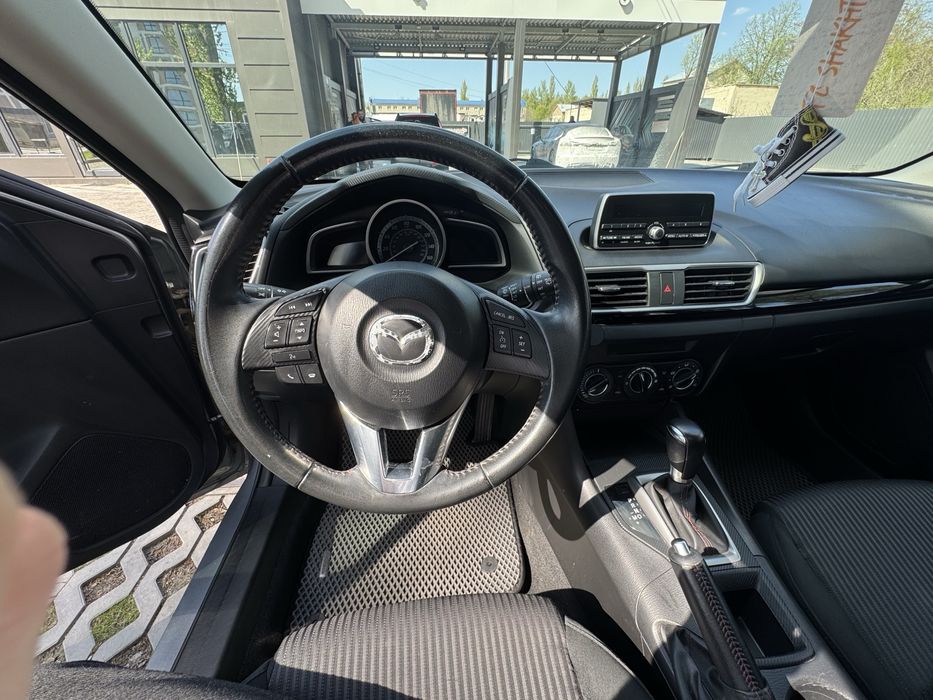 Продаж Mazda 3 2014р., пробіг 153тис., двигун 2.0.