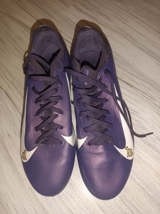 Buty korki Nike rozmiar 40.5