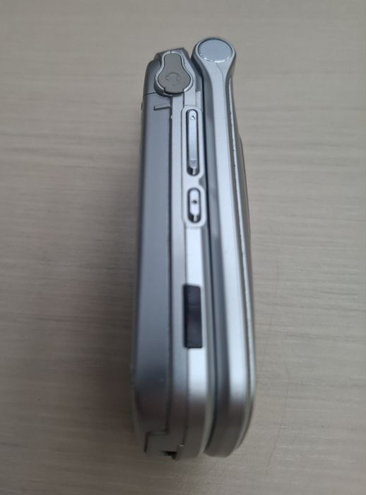 Lg 8120 telefon klapka