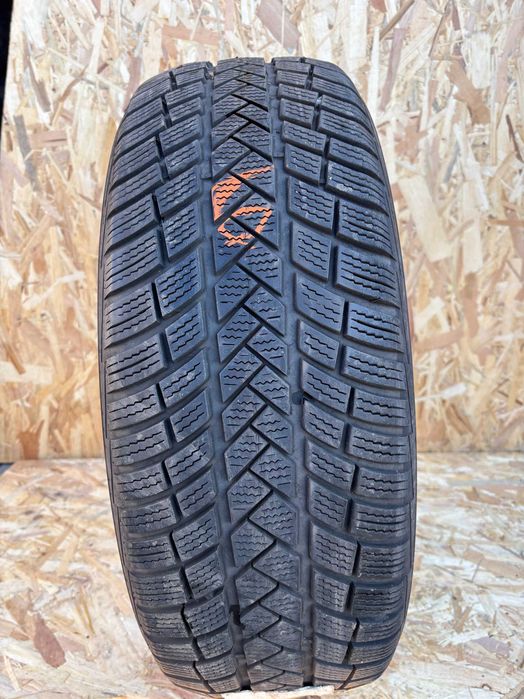 225/60r17 Vredestein Wintrac  Pro dot 3220 5mm