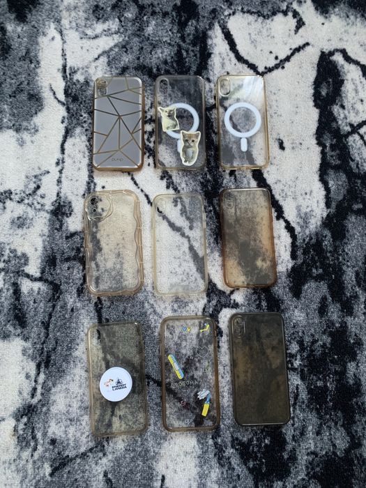 Чохли на IPhone XR