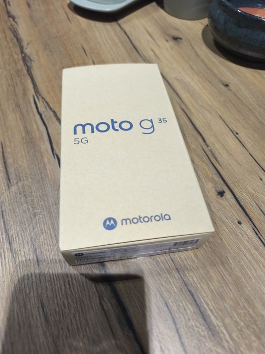 Telefon Motorola Moto g35 8GB ram 128 GB rom