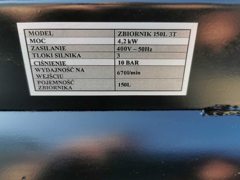 Kompresor olejowy sprężarka 150L NOWY powystawowy, 400v 4,2kW 3tłoki 670l/min CYKLON 2x separator