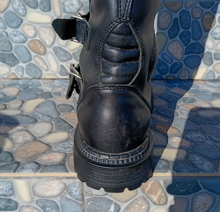 Боти для мотоцикліста.