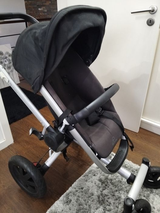 Carrinho de bebe em bom estado