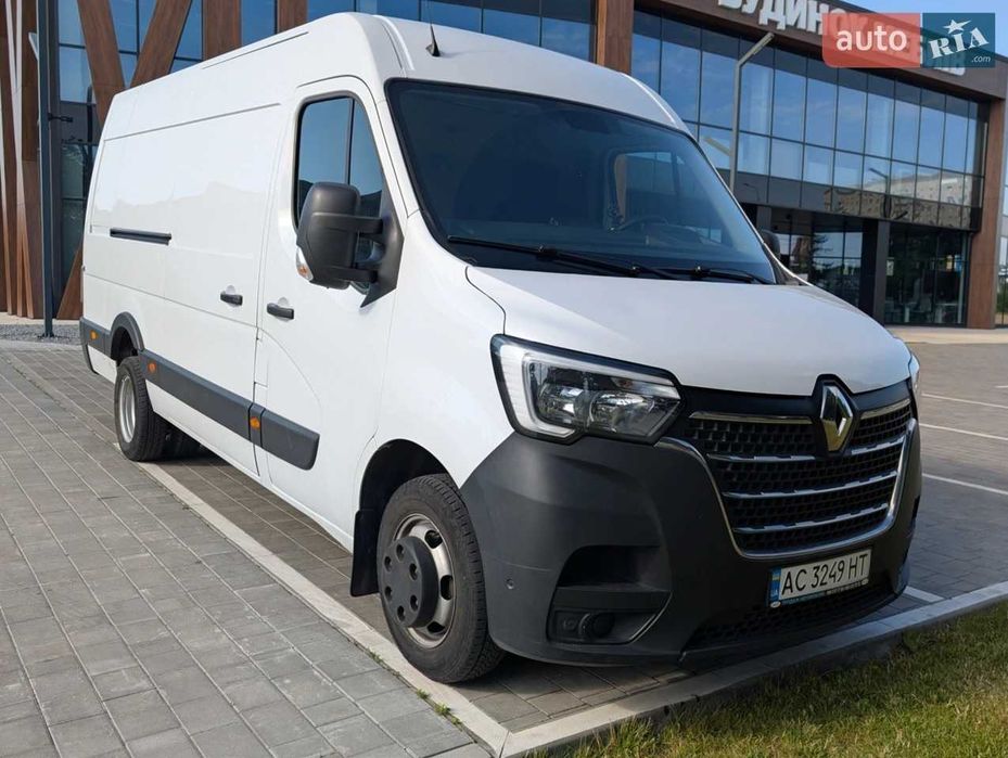 Продам Renault Master 2020