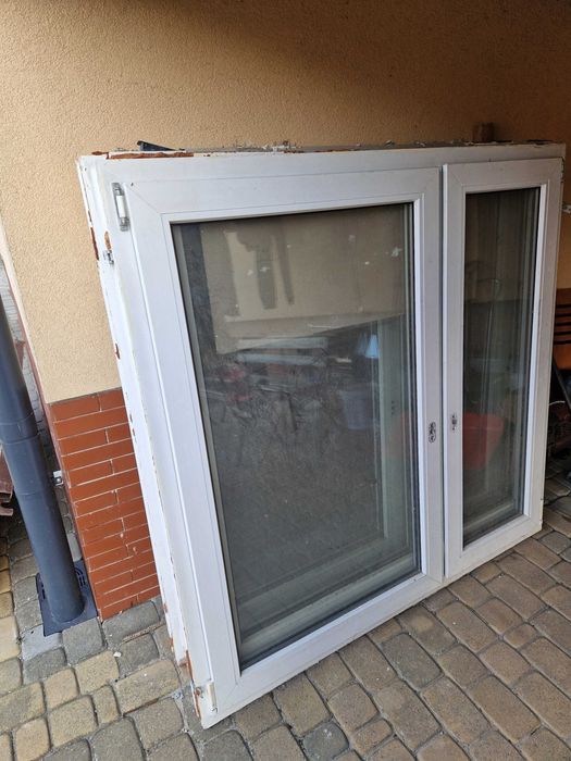 Sprzedam Okna 2 szybowe